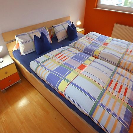Cozy Apartment In Schwenningen With Garden Villingen-Schwenningen Eksteriør bilde
