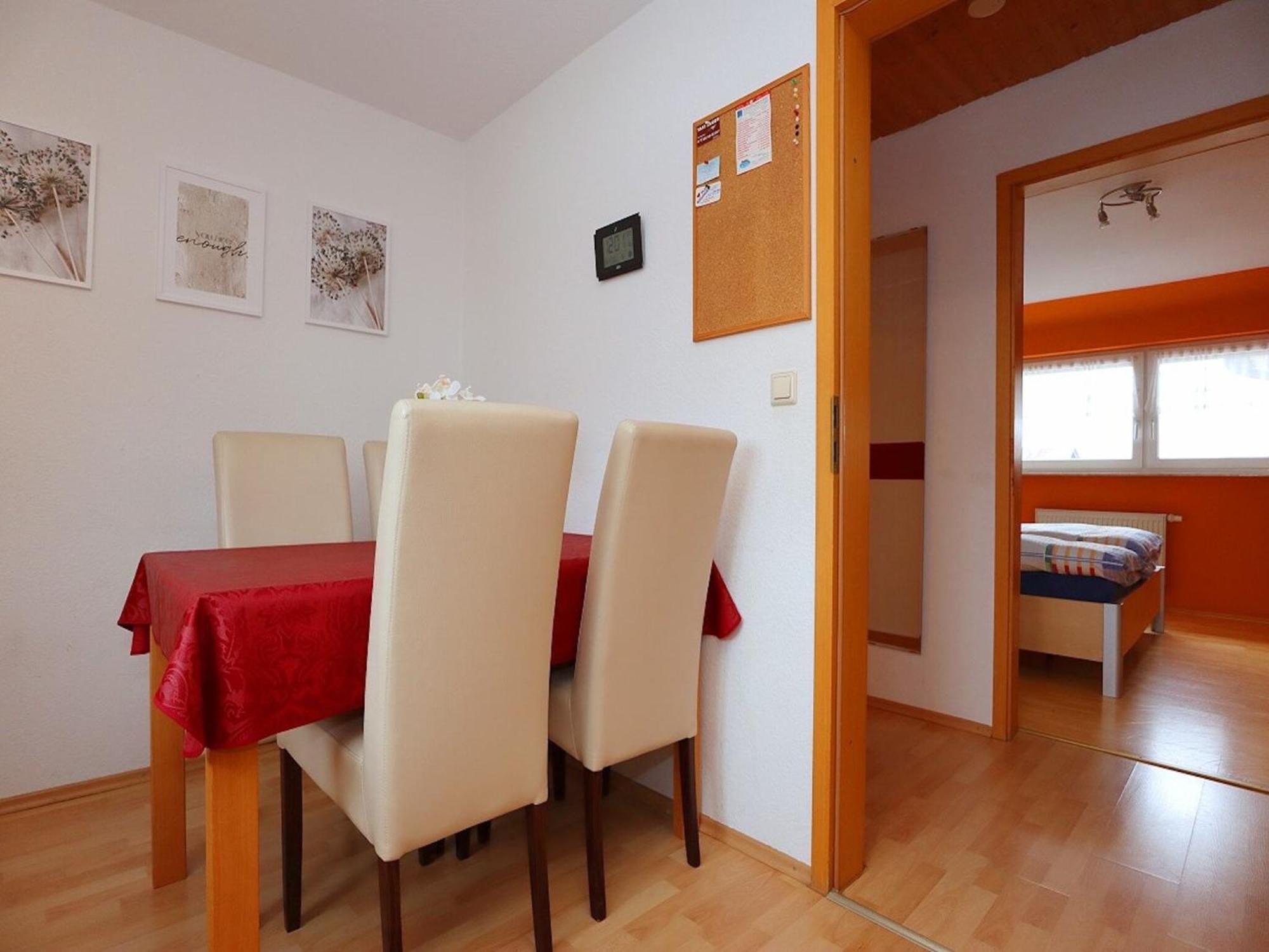 Cozy Apartment In Schwenningen With Garden Villingen-Schwenningen Eksteriør bilde