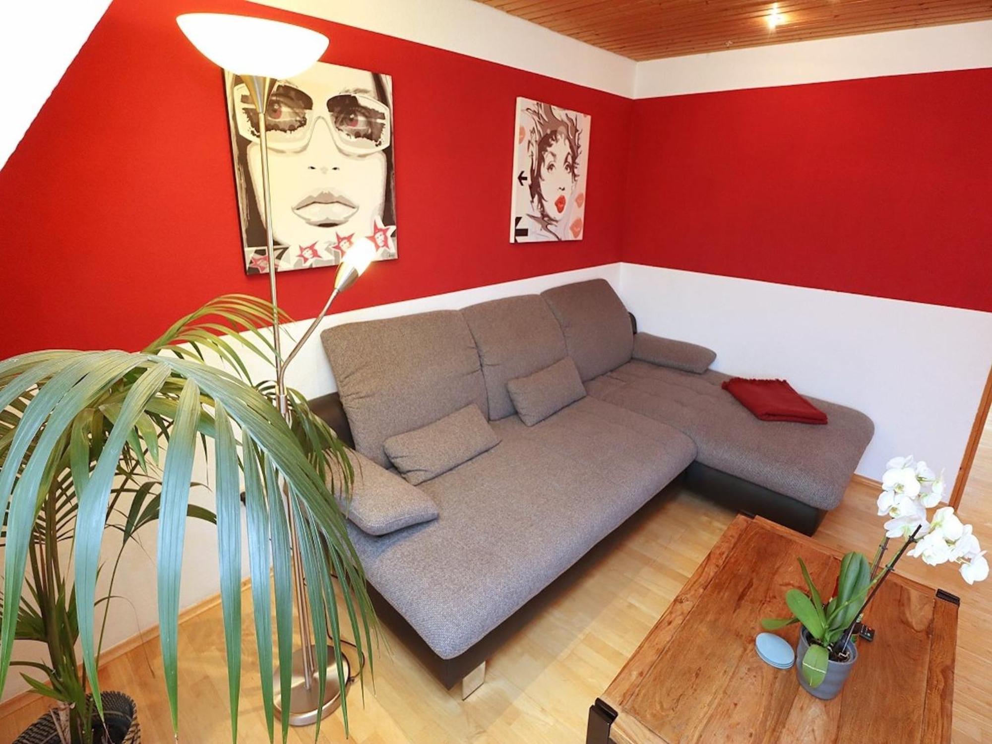 Cozy Apartment In Schwenningen With Garden Villingen-Schwenningen Eksteriør bilde