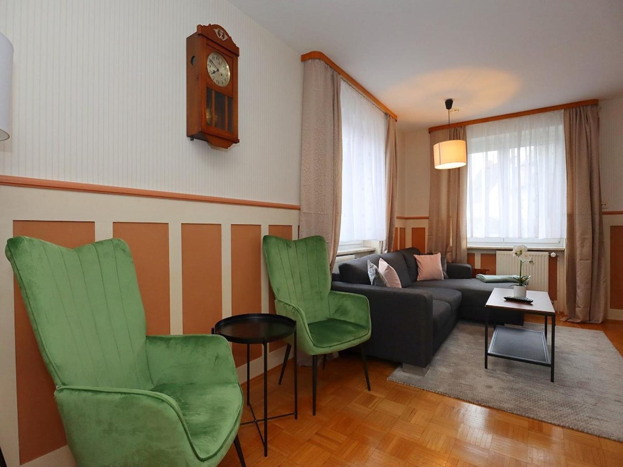 Cozy Apartment In Schwenningen With Garden Villingen-Schwenningen Eksteriør bilde
